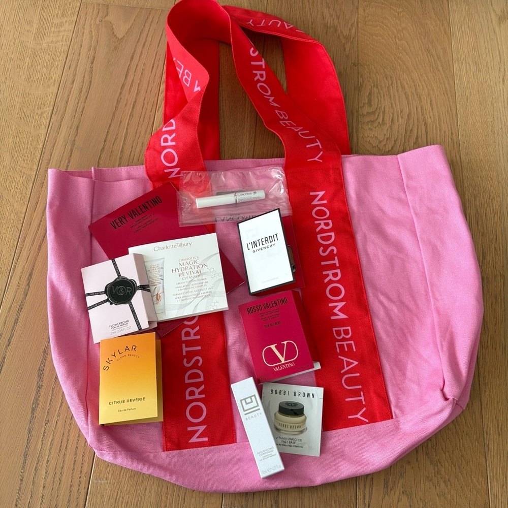 Pink Beauty Tote and Beauty bundle - new!